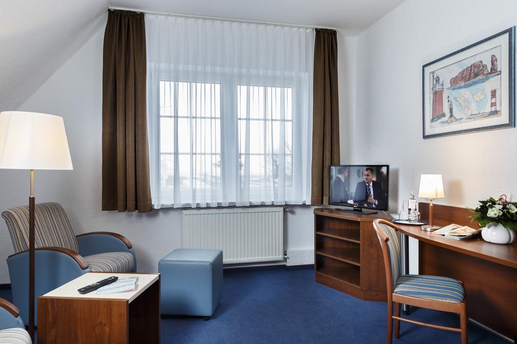 Hotel Seeschwalbe Cuxhaven Bagian luar foto
