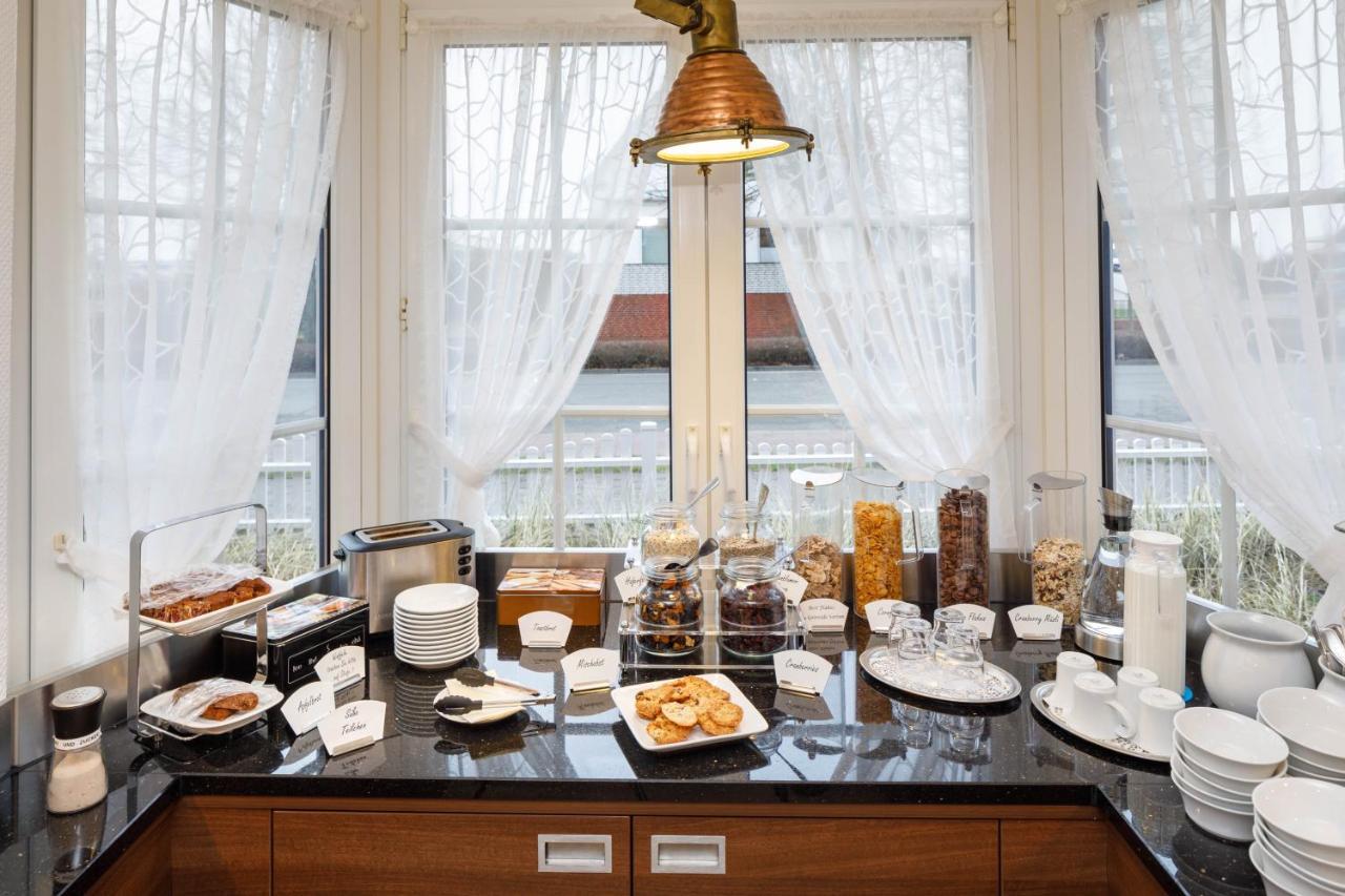 Hotel Seeschwalbe Cuxhaven Bagian luar foto