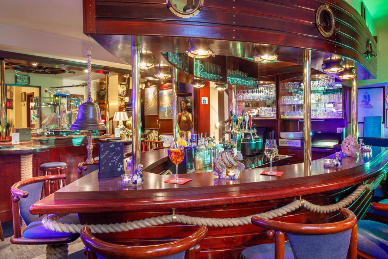 Hotel Seeschwalbe Cuxhaven Bagian luar foto