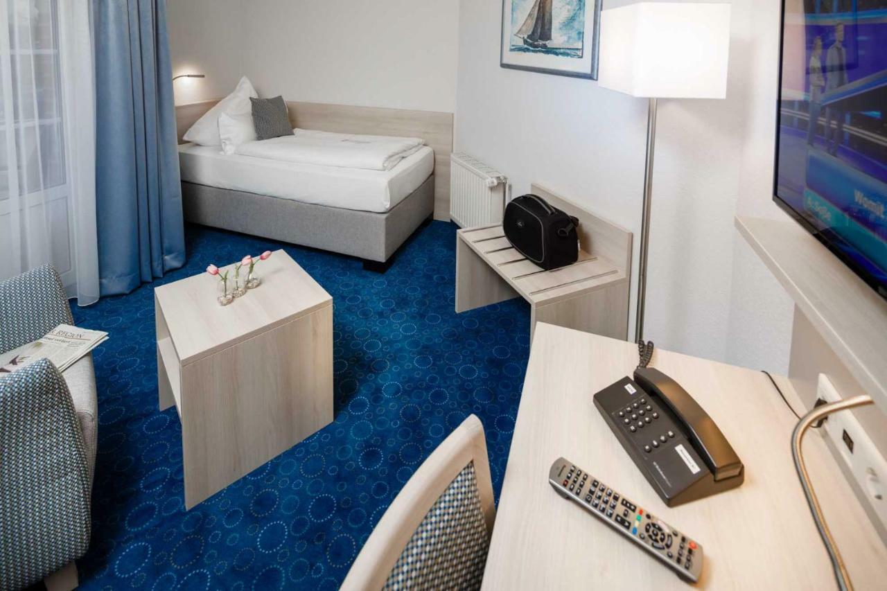 Hotel Seeschwalbe Cuxhaven Bagian luar foto